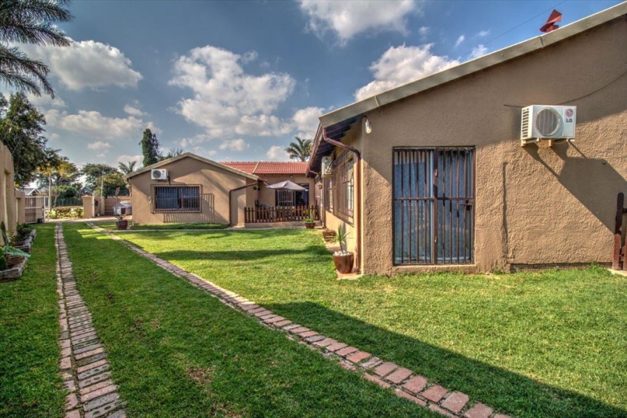 3 Bedroom Property for Sale in Birch Acres Gauteng