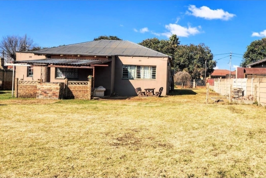 3 Bedroom Property for Sale in Selection Park Gauteng