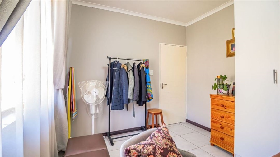 3 Bedroom Property for Sale in Goedeburg Gauteng