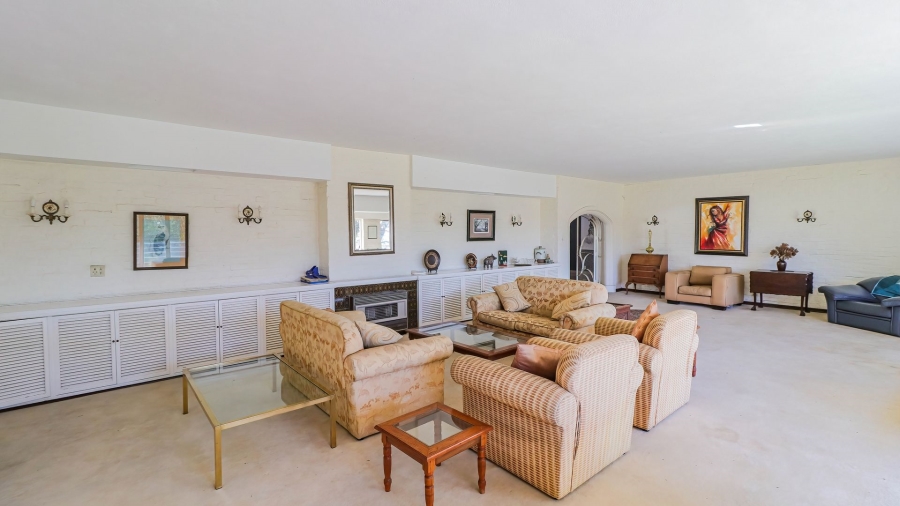 4 Bedroom Property for Sale in Chartwell Gauteng