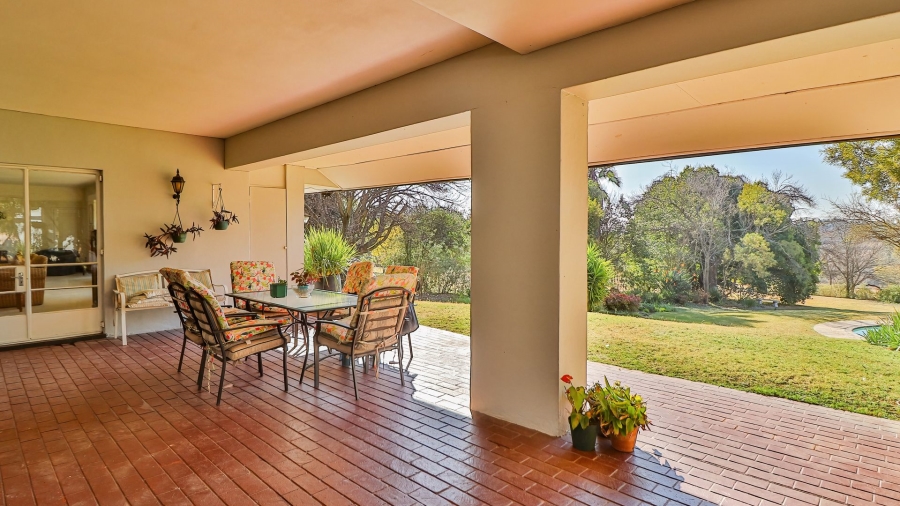 4 Bedroom Property for Sale in Chartwell Gauteng