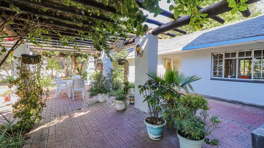 4 Bedroom Property for Sale in Chartwell Gauteng