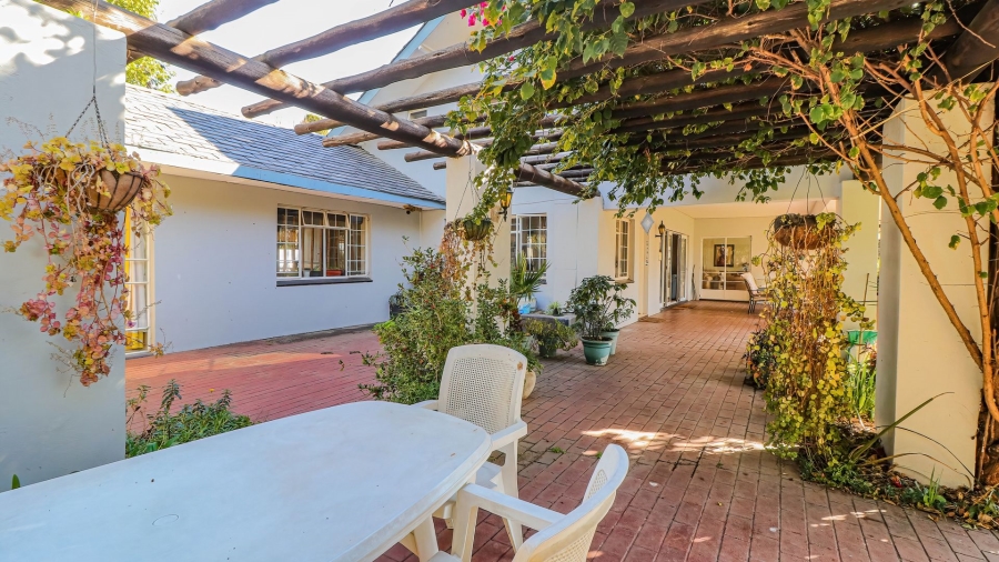 4 Bedroom Property for Sale in Chartwell Gauteng