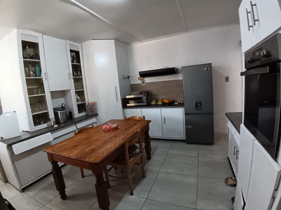 3 Bedroom Property for Sale in Dalpark Proper Gauteng