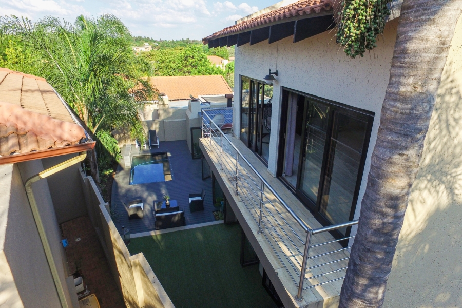 4 Bedroom Property for Sale in Lonehill Gauteng