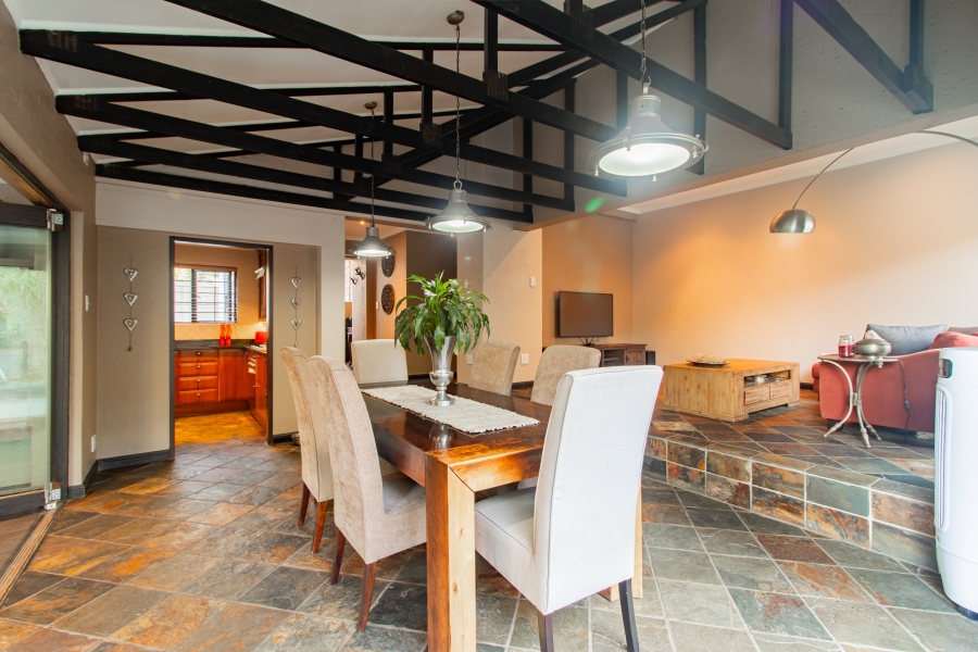 4 Bedroom Property for Sale in Lonehill Gauteng