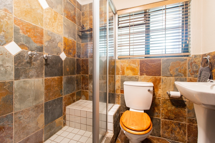 4 Bedroom Property for Sale in Lonehill Gauteng