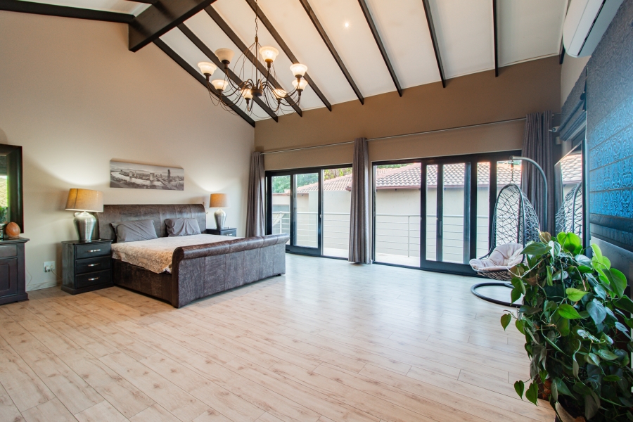 4 Bedroom Property for Sale in Lonehill Gauteng