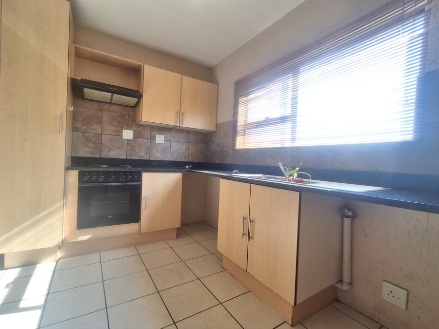 2 Bedroom Property for Sale in Three Rivers Gauteng
