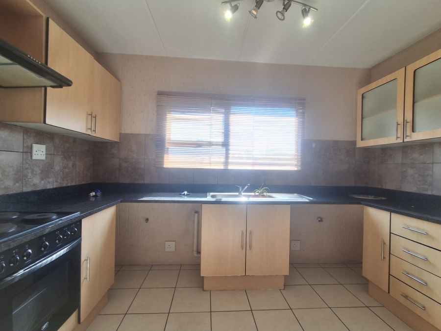 2 Bedroom Property for Sale in Three Rivers Gauteng