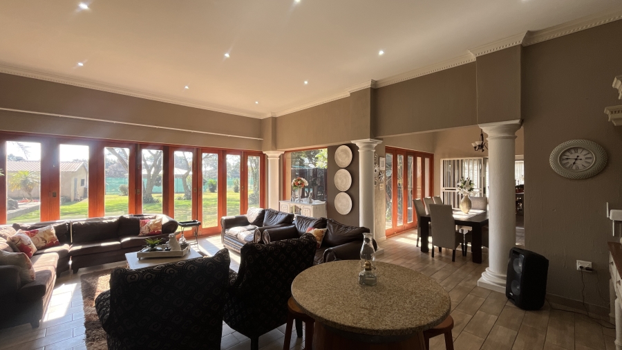 5 Bedroom Property for Sale in Benoni AH Gauteng
