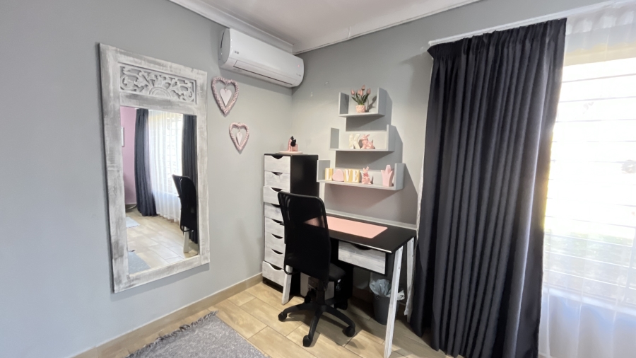 5 Bedroom Property for Sale in Benoni AH Gauteng