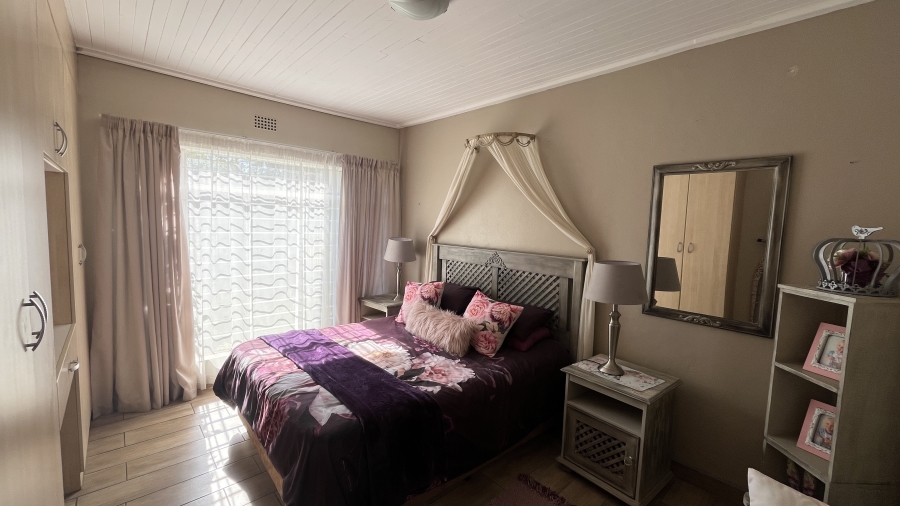 5 Bedroom Property for Sale in Benoni AH Gauteng