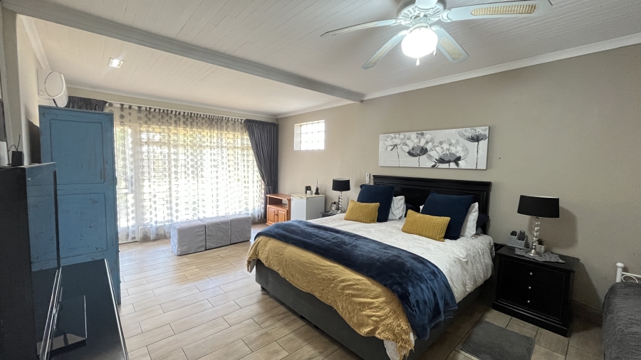 5 Bedroom Property for Sale in Benoni AH Gauteng