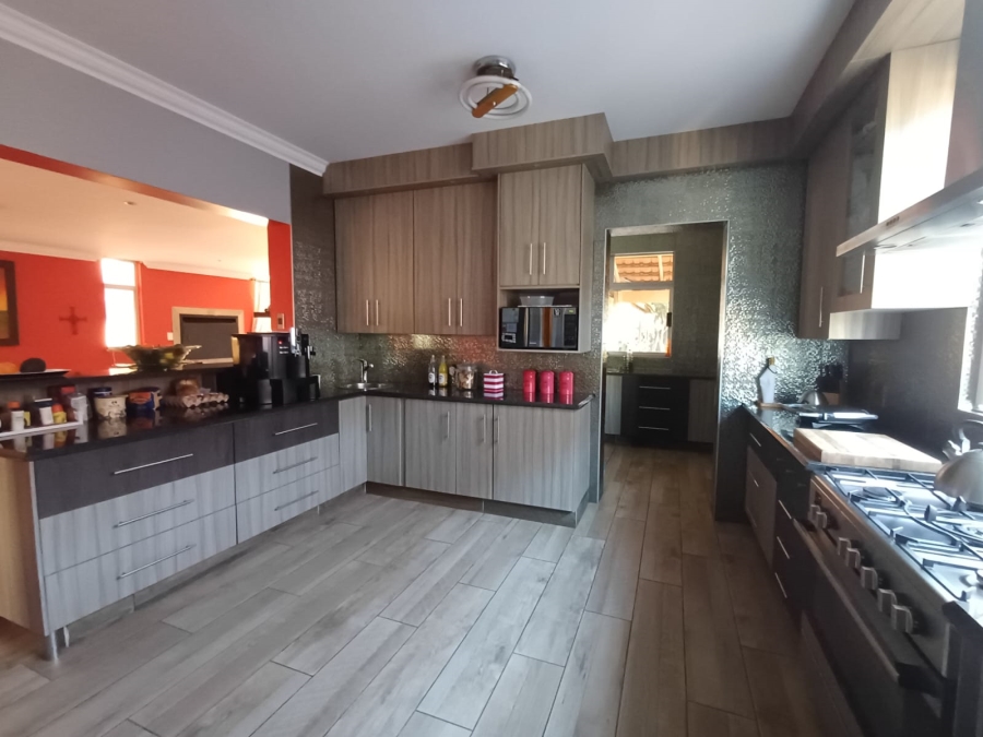 11 Bedroom Property for Sale in Vanderbijlpark SE Gauteng