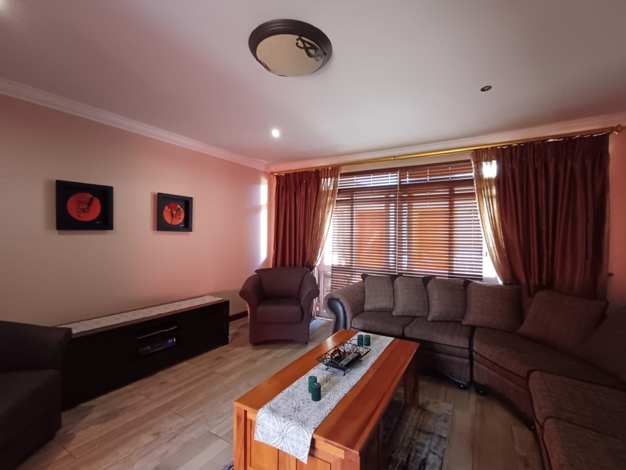 11 Bedroom Property for Sale in Vanderbijlpark SE Gauteng