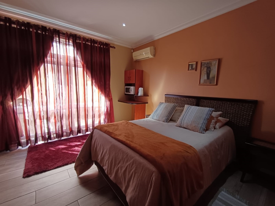 11 Bedroom Property for Sale in Vanderbijlpark SE Gauteng