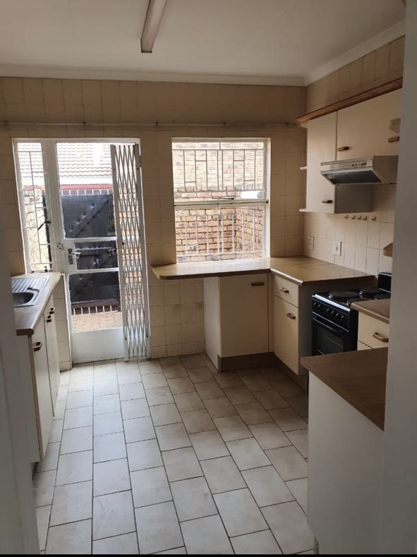 To Let 2 Bedroom Property for Rent in Marais Steyn Park Gauteng