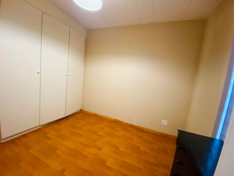 To Let 2 Bedroom Property for Rent in Sunninghill Gauteng
