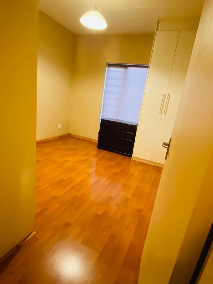To Let 2 Bedroom Property for Rent in Sunninghill Gauteng