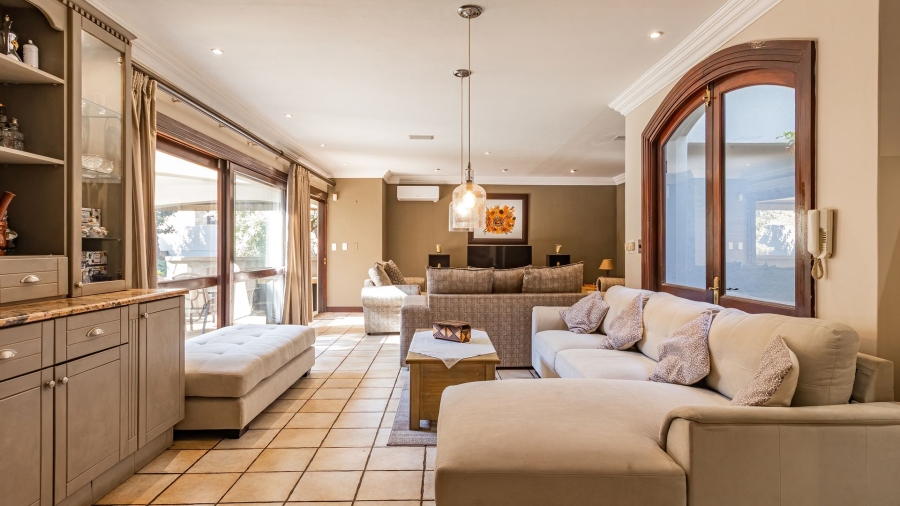 To Let 4 Bedroom Property for Rent in Centurion Golf Estate Gauteng