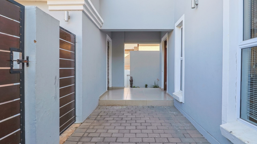 3 Bedroom Property for Sale in Rietvlei Ridge Country Estate Gauteng