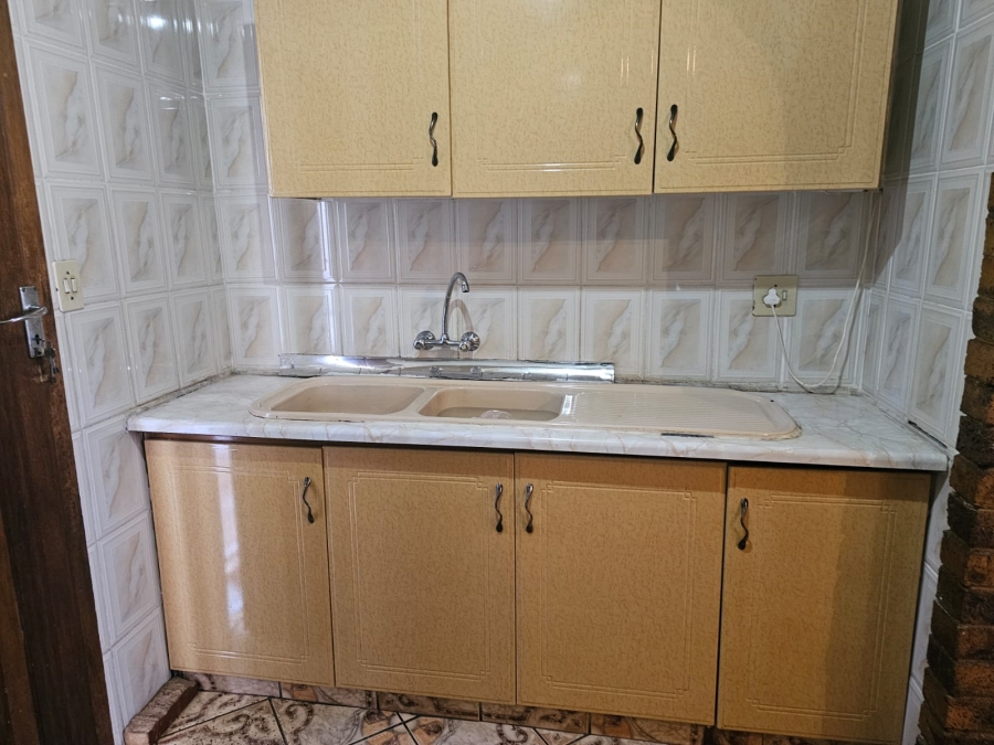 3 Bedroom Property for Sale in Dersley Gauteng