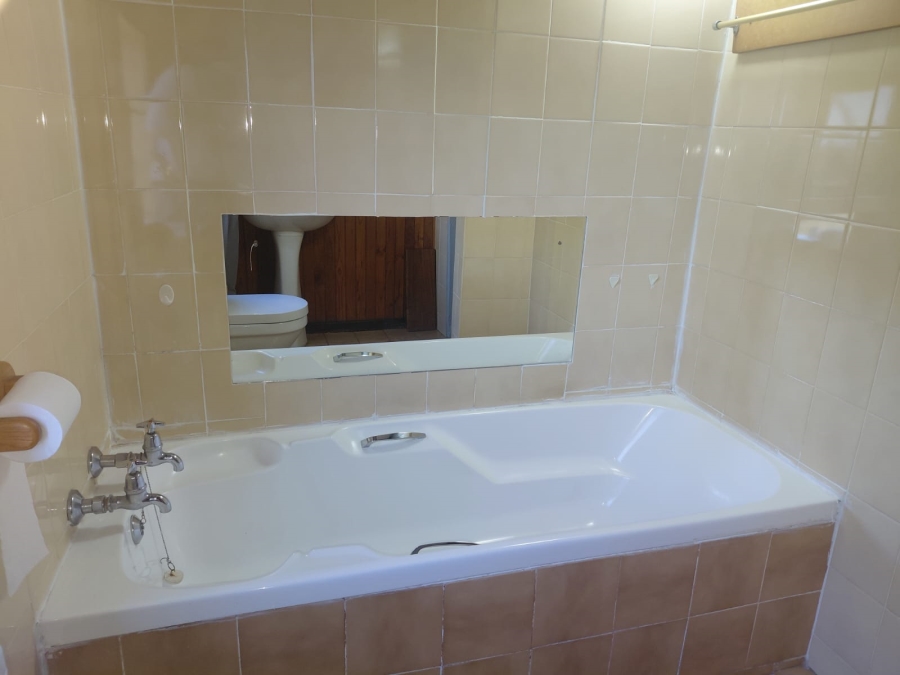To Let 2 Bedroom Property for Rent in Silverfields Gauteng