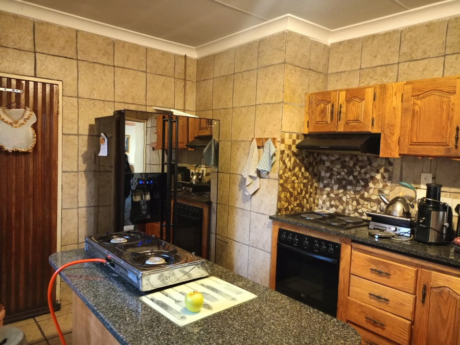 4 Bedroom Property for Sale in Three Rivers Gauteng