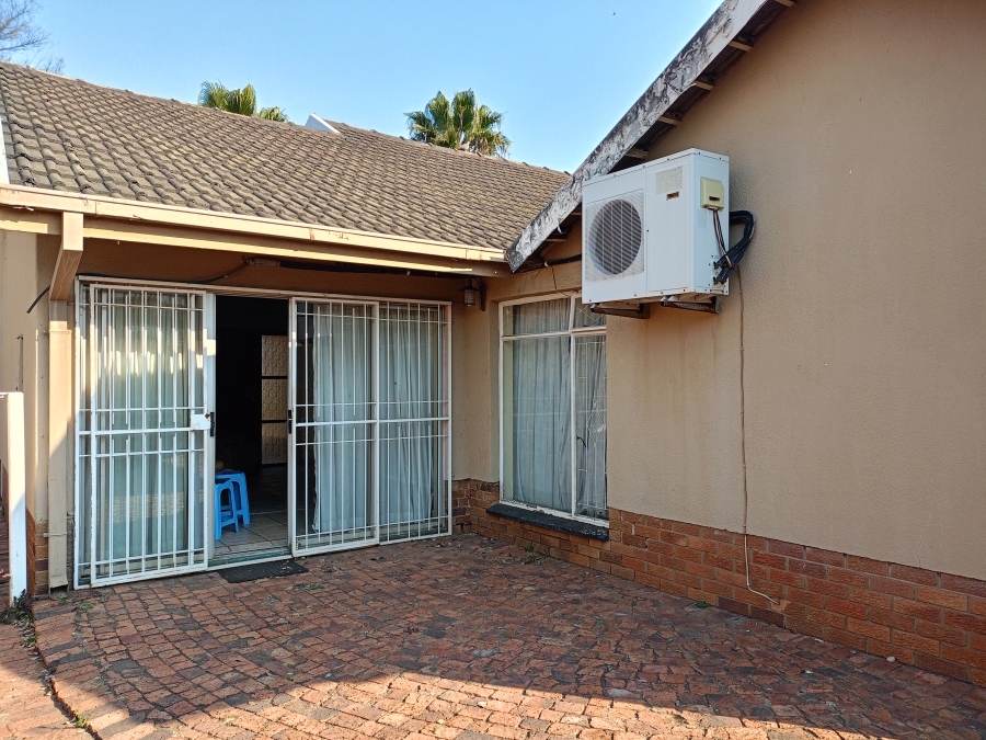 4 Bedroom Property for Sale in Three Rivers Gauteng