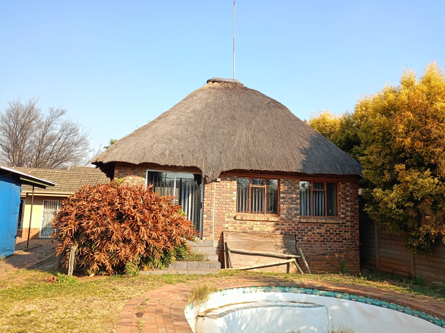 4 Bedroom Property for Sale in Three Rivers Gauteng