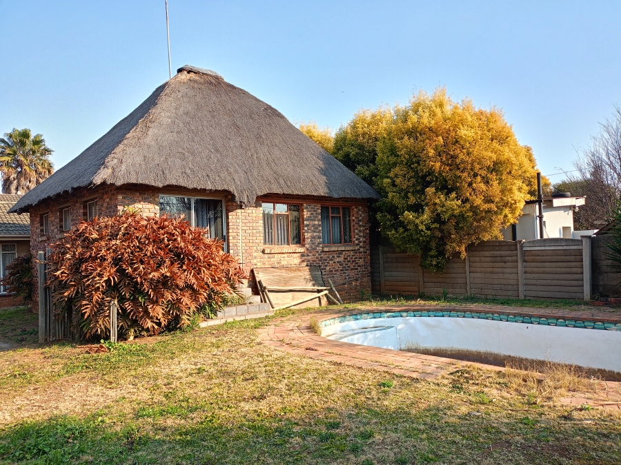 4 Bedroom Property for Sale in Three Rivers Gauteng