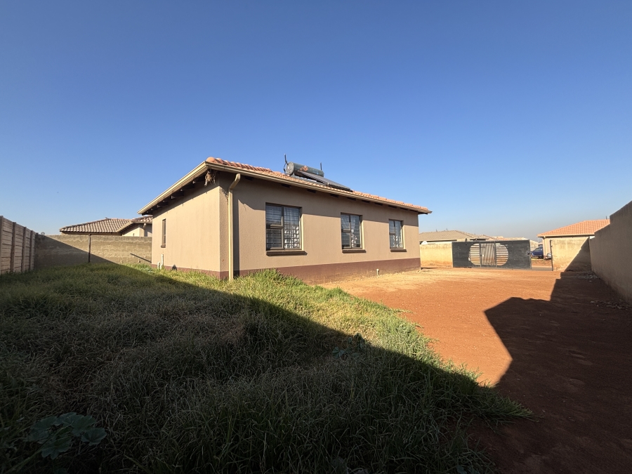 3 Bedroom Property for Sale in Dawn Park Gauteng