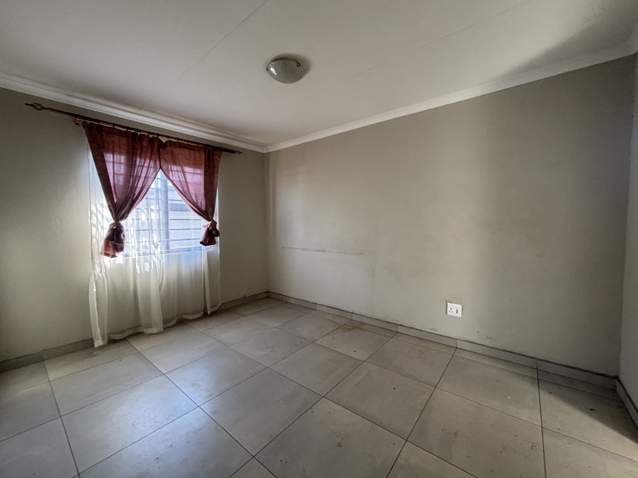 3 Bedroom Property for Sale in Dawn Park Gauteng