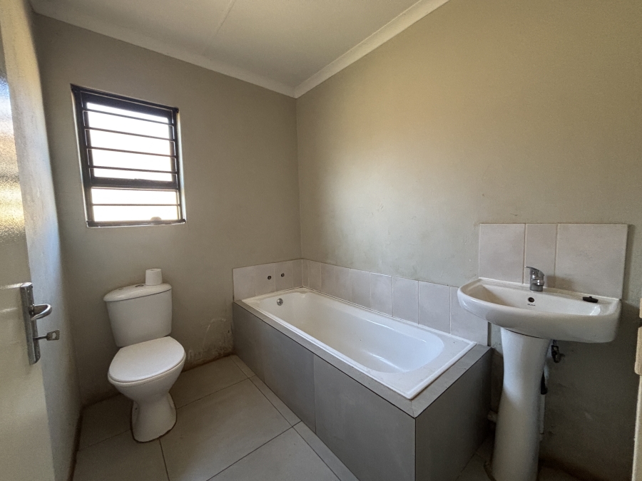3 Bedroom Property for Sale in Dawn Park Gauteng