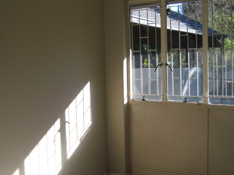 6 Bedroom Property for Sale in Kilner Park Gauteng