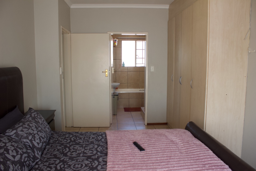 3 Bedroom Property for Sale in Glen Marais Gauteng