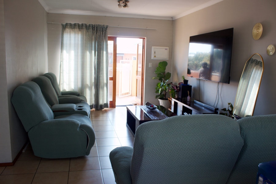 3 Bedroom Property for Sale in Glen Marais Gauteng