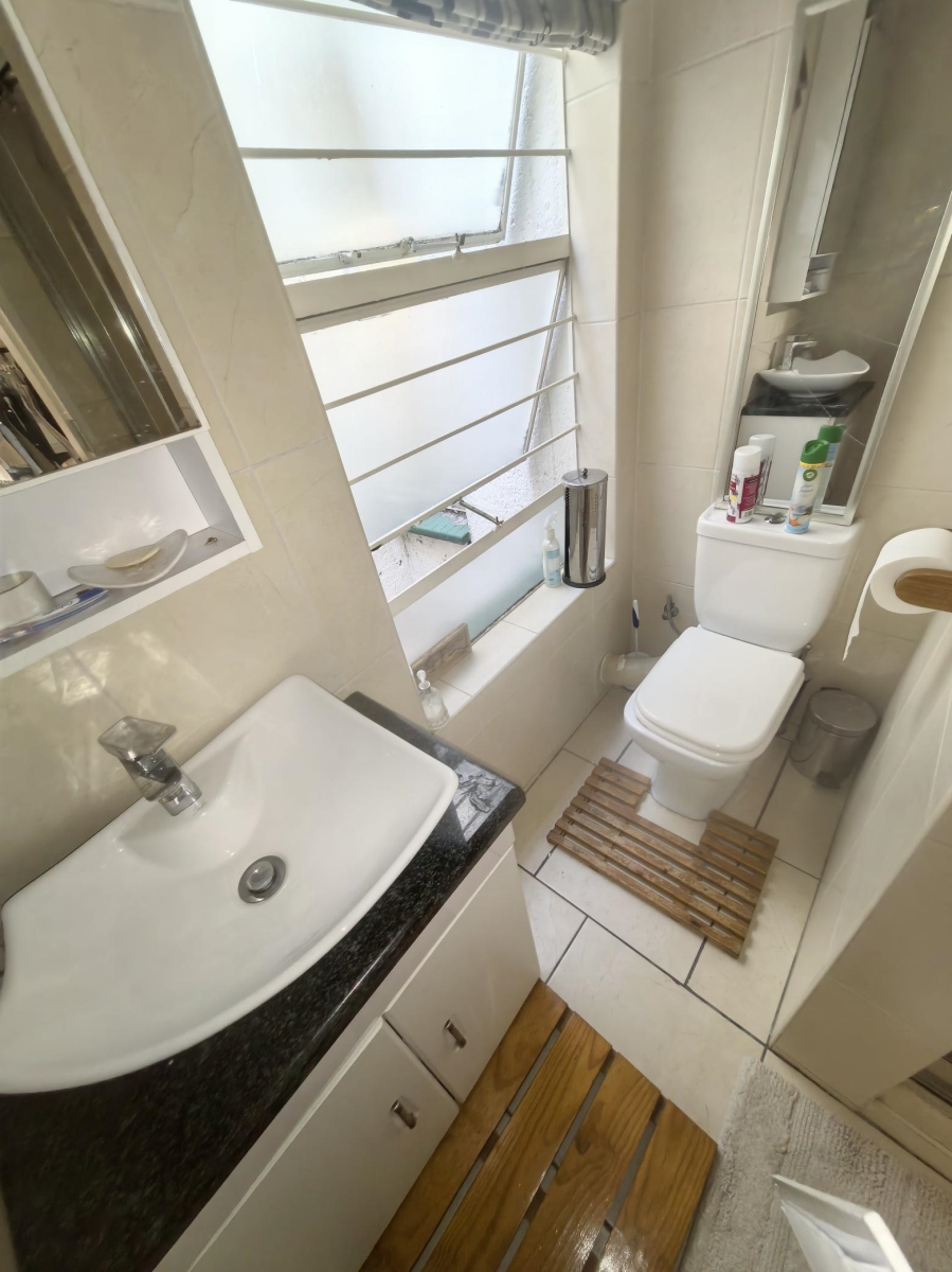 2 Bedroom Property for Sale in Woodmead Gauteng
