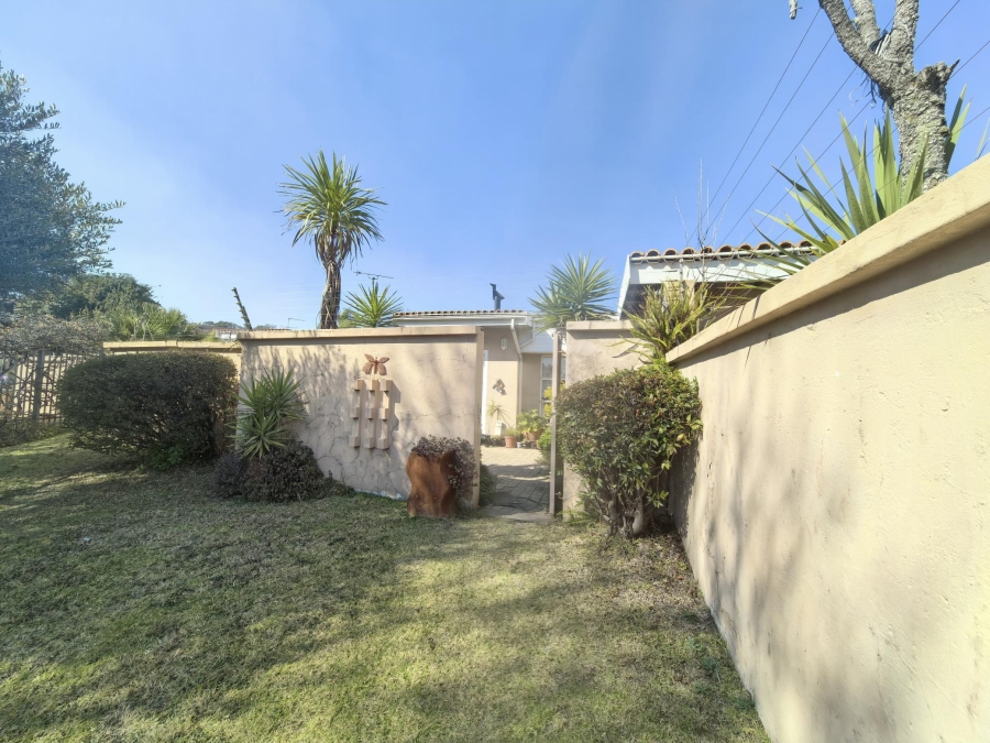 2 Bedroom Property for Sale in Woodmead Gauteng