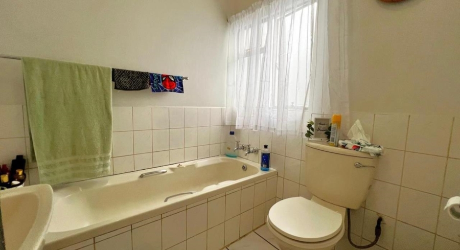 2 Bedroom Property for Sale in Vanderbijlpark Cw 6 Gauteng