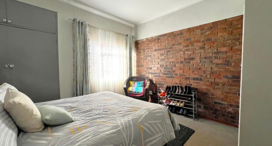 2 Bedroom Property for Sale in Vanderbijlpark Cw 6 Gauteng