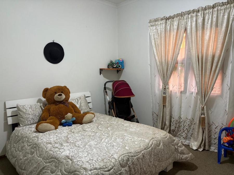 2 Bedroom Property for Sale in Vanderbijlpark Cw 6 Gauteng