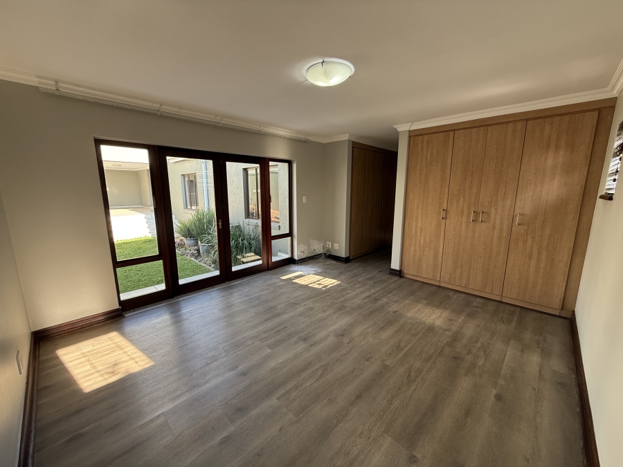 To Let 3 Bedroom Property for Rent in Heritage Hill Gauteng
