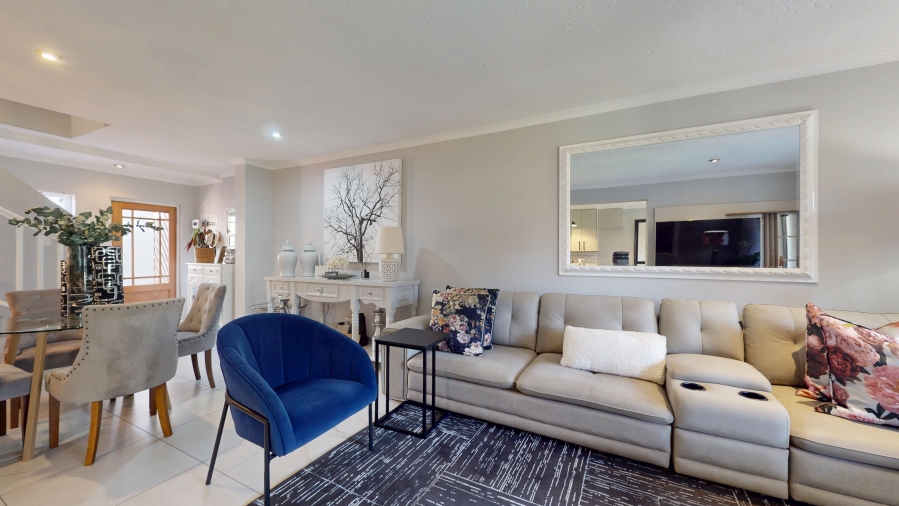 3 Bedroom Property for Sale in Glen Marais Gauteng