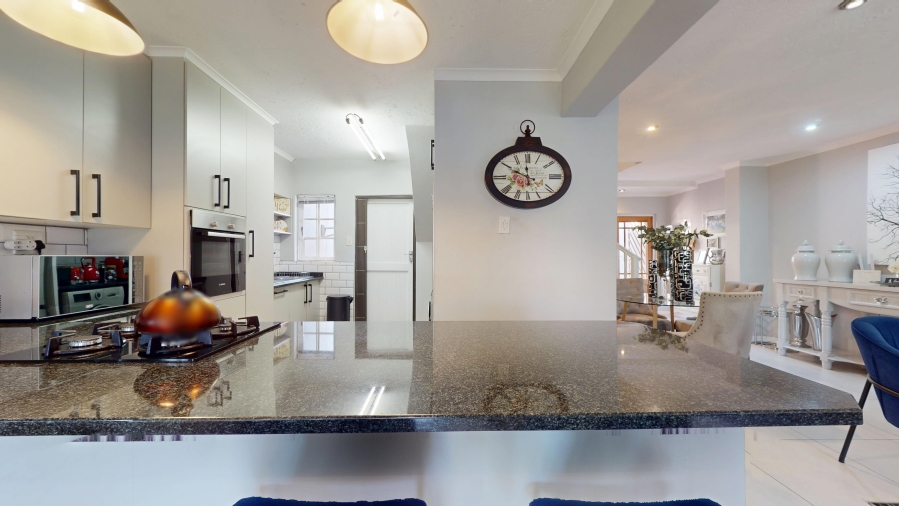 3 Bedroom Property for Sale in Glen Marais Gauteng