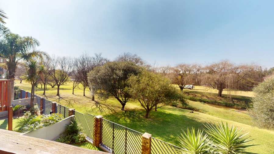 3 Bedroom Property for Sale in Glen Marais Gauteng