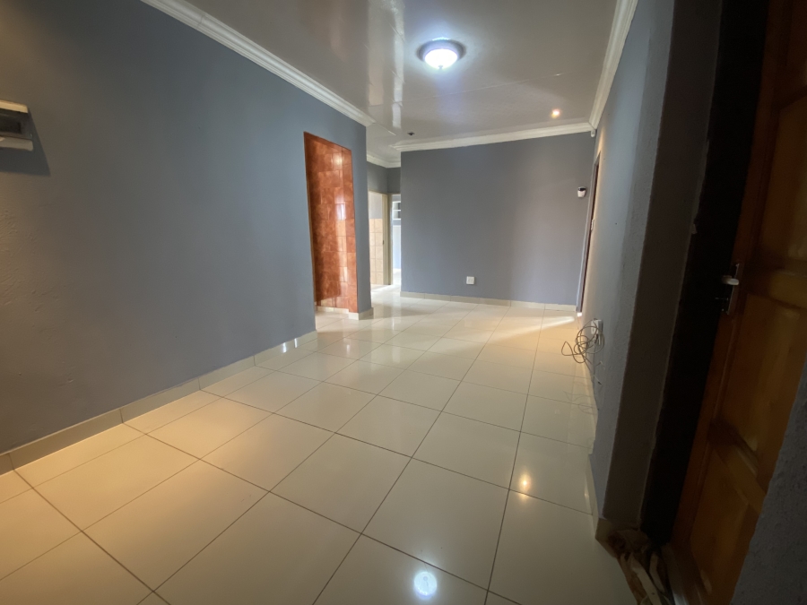 3 Bedroom Property for Sale in Lotus Gardens Gauteng