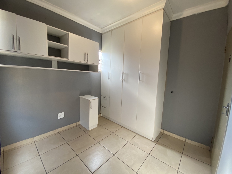3 Bedroom Property for Sale in Lotus Gardens Gauteng