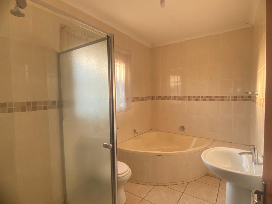 3 Bedroom Property for Sale in Lotus Gardens Gauteng